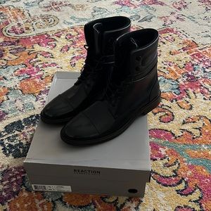 Kenneth Cole “Let’s Roll” Cap Toe Black Leather Lace-Up Combat Boot